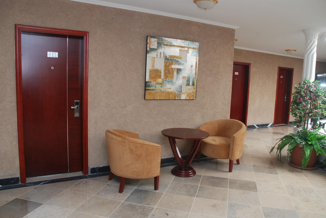 Wassamar Hotel Addis Abeba Buitenkant foto